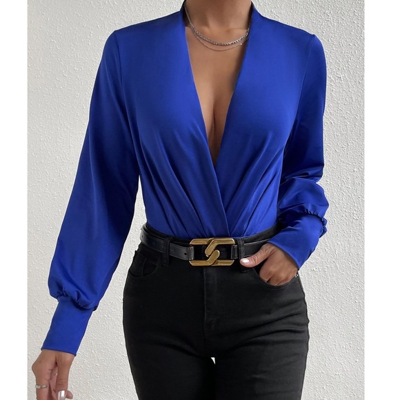 Luxe Black Plunging Neck Long Sleeve Bodysuit - Picture 3 of 7